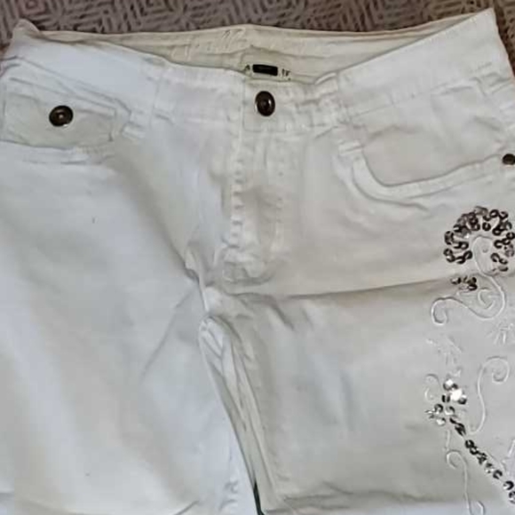 WHITE & SILVER Apollo Jeans Capri Pants Size 5 / 6 Cotton Spandex Blend Bodycon - Picture 2 of 9